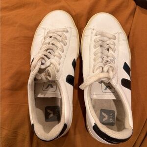 VEJA women’s shoes.